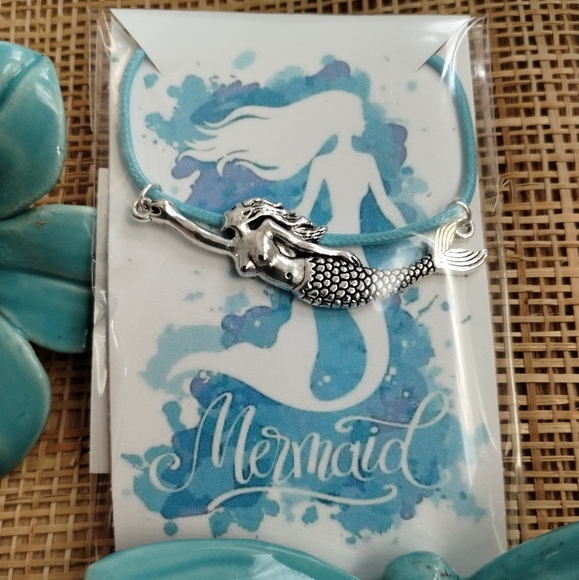 New in package Mermaid Necklace - Picture 6 of 14